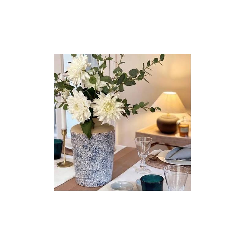 https://www.styles-interiors.ch/10259-thickbox/thursfield-tall-vase-flax-blue.jpg