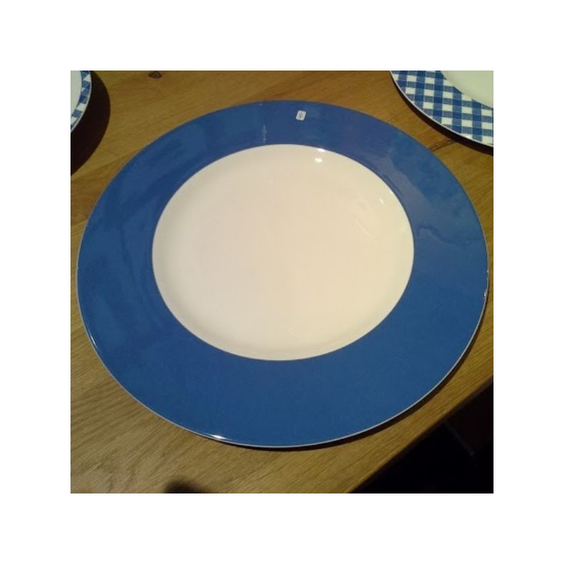 https://www.styles-interiors.ch/1370-thickbox/assiette-de-presentation-royal-fine.jpg