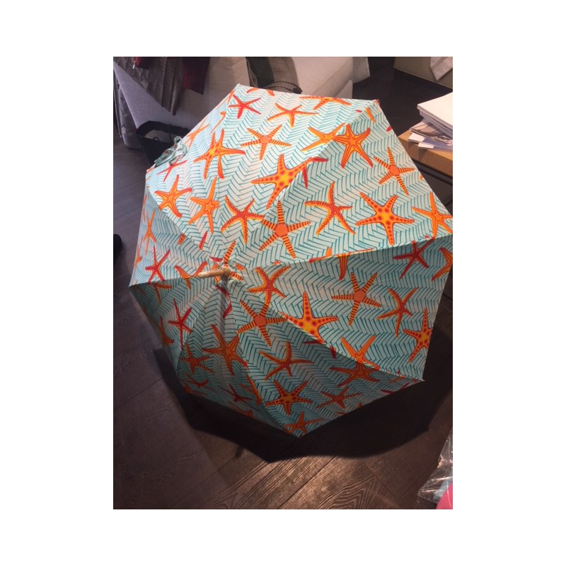 https://www.styles-interiors.ch/4989-thickbox/parapluie-etoiles-de-mer-oranges-manuel-canovas.jpg