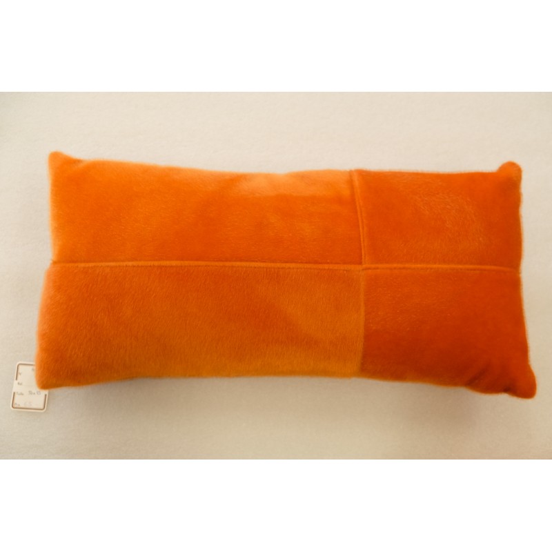 https://www.styles-interiors.ch/6380-thickbox/coussin-orange-25x65.jpg