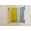 Coussin Designers Guild jaune, bleu clair, bleu foncé