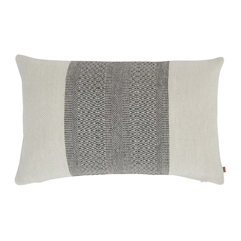 https://www.styles-interiors.ch/7150-thickbox/grace-scatter-cushion-cover-55x35cm-natural-geometric.jpg