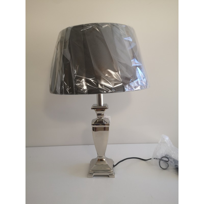 https://www.styles-interiors.ch/7768-thickbox/lampe-pied-carre-nickel-orissa-haut-36-cm-abat-jour-col-anthracite-diam-35-cm-light-living.jpg