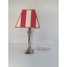 lampe colonne fer v pierre + abat-jour strié rouge et blanc