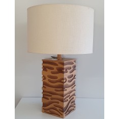 LAMPE -Marco Polo, pied bois rectangulaire,avec motifs incrustés "zèbre" H.73 cm - abat-jour rond blanc