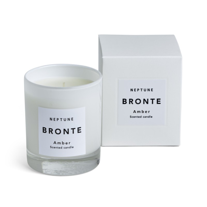 https://www.styles-interiors.ch/7815-thickbox/bronte-amber-scented-candle-white.jpg
