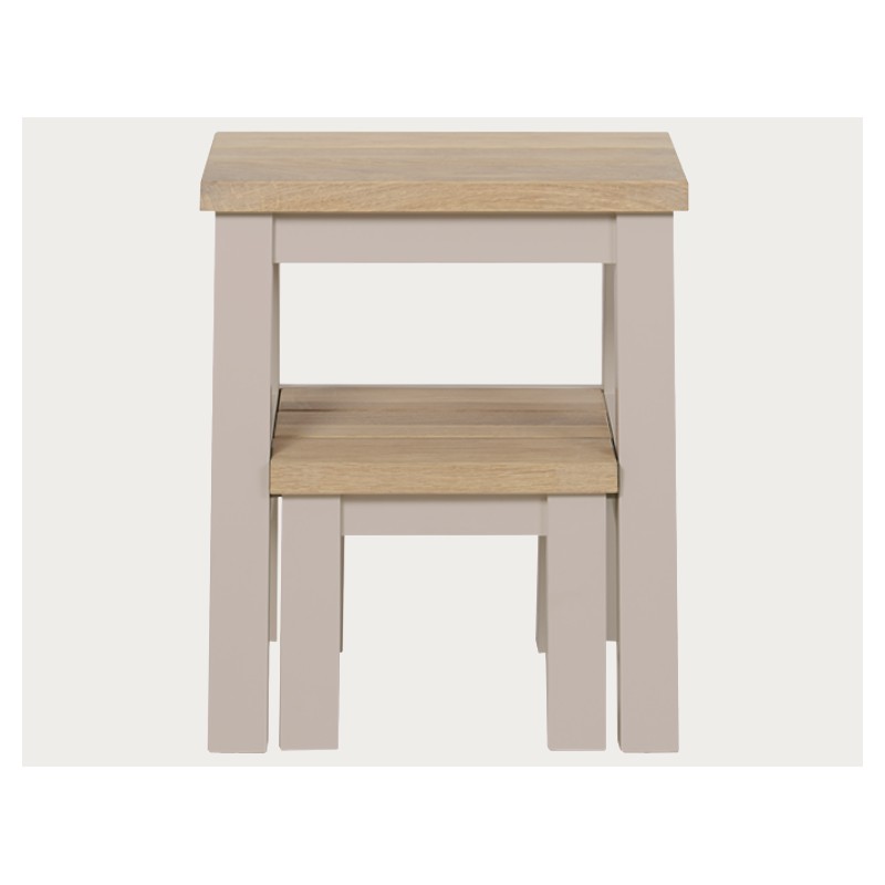 https://www.styles-interiors.ch/7966-thickbox/stratton-step-stool-shingle-pink-peppercorn.jpg