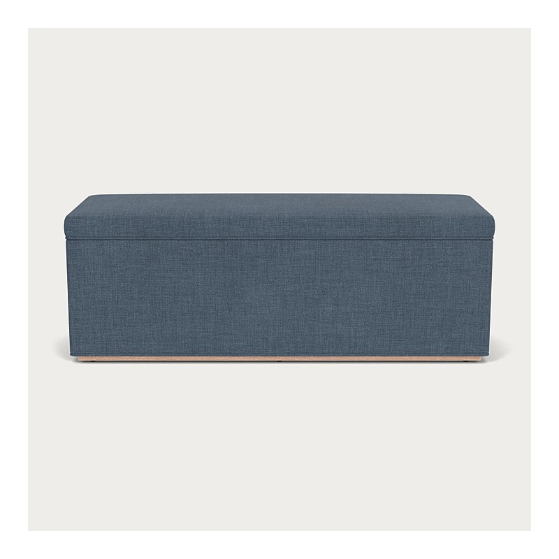 https://www.styles-interiors.ch/7989-thickbox/eloise-ottoman-chloe-denim.jpg