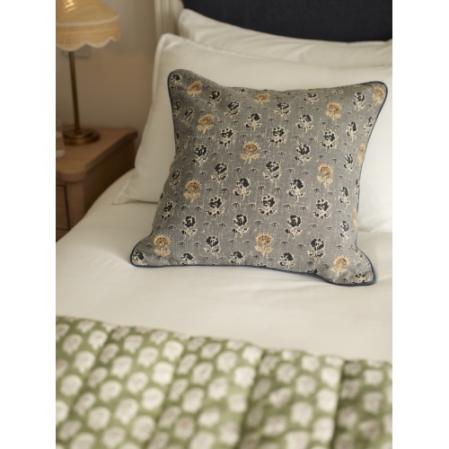 Clover Cushion 45x45cm - Navy
