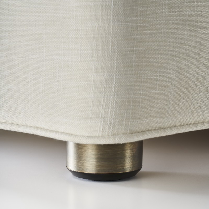 https://www.styles-interiors.ch/9741-thickbox/pied-en-boismetal-en-forme-de-boule-b2-vispring.jpg